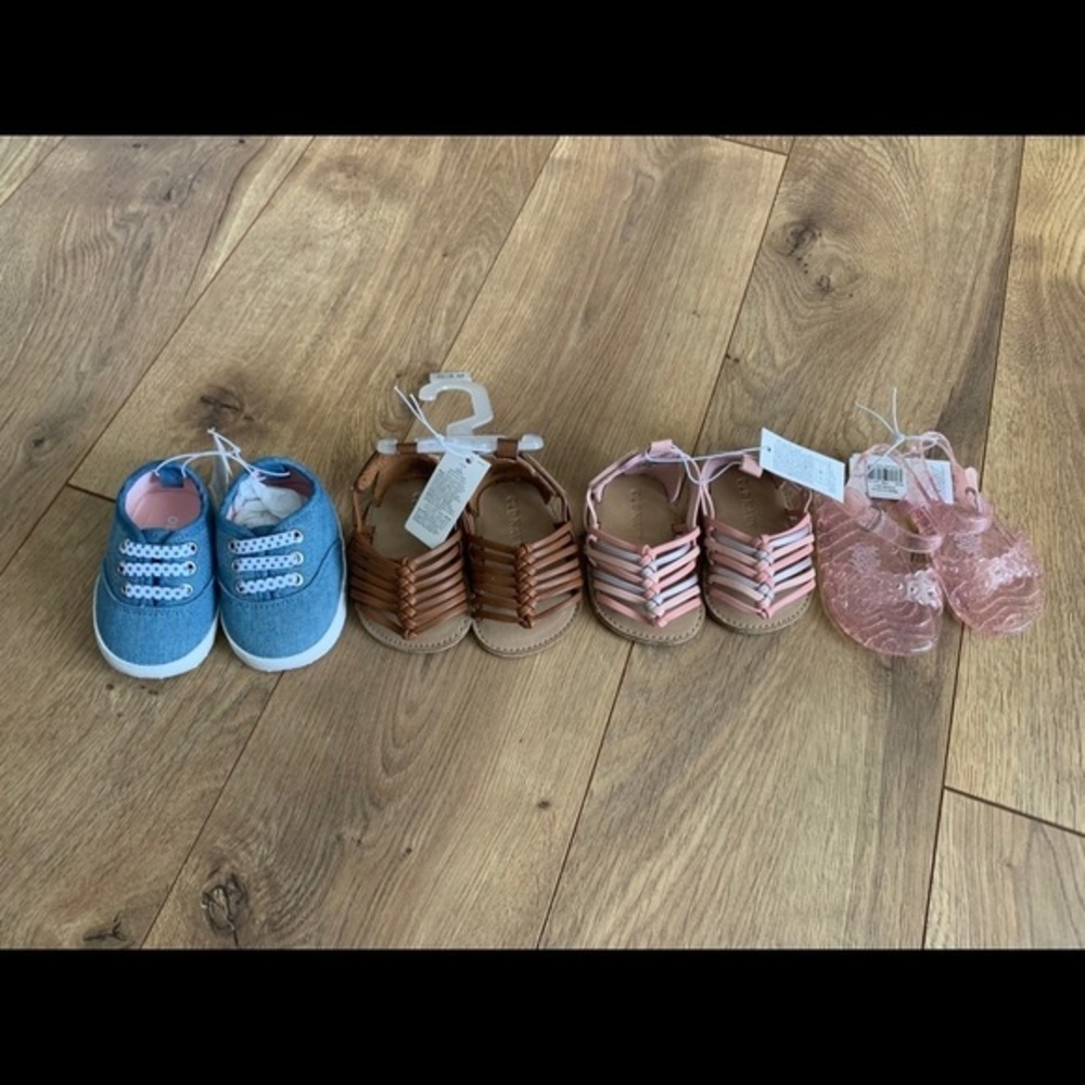 🆕 Lot of Brand New Baby/Infant Shoes - Picture 1 of 5